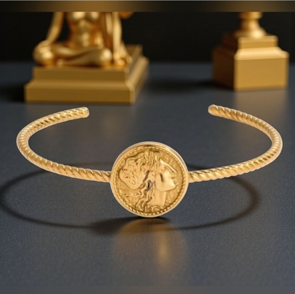 18k Gold Plated Twisted Cable Coin Cuff Bangle Bracelet